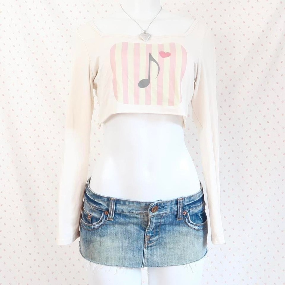 y2k music note graphic crop top square neck long sleeve saint pink by charlotte